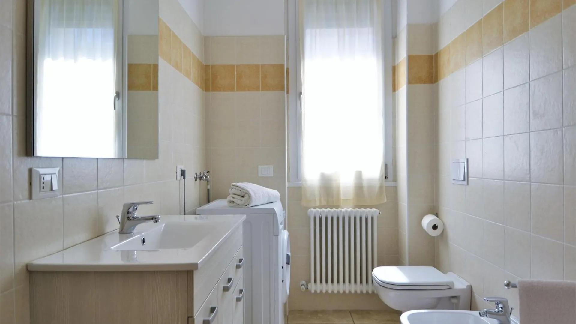 Snug Apartment In Dervio With Balcony Or Terrace